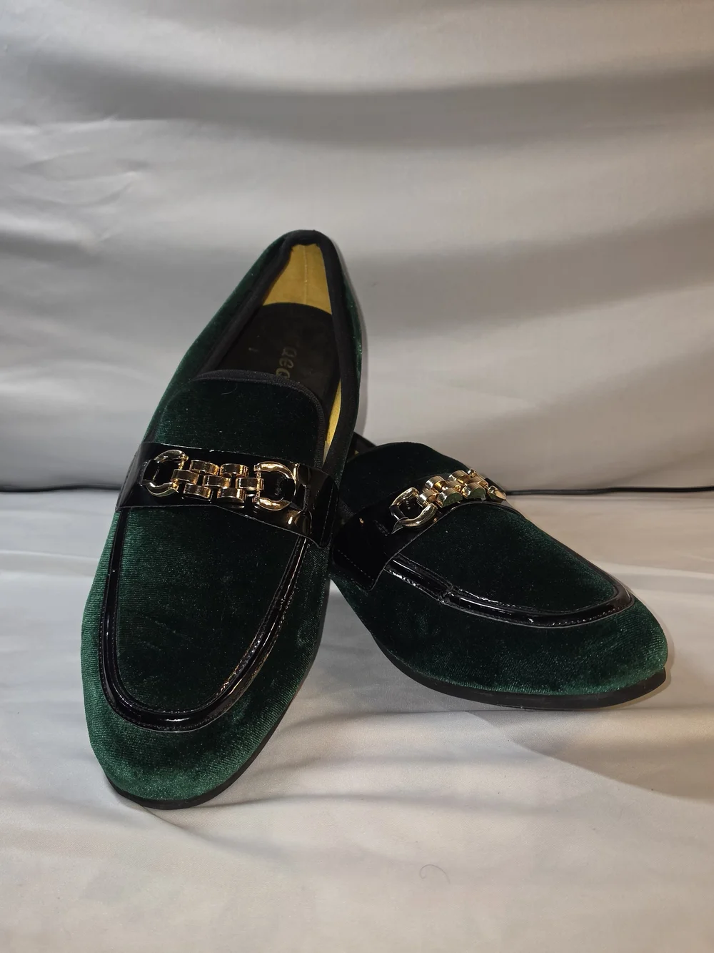 N/A elegant green